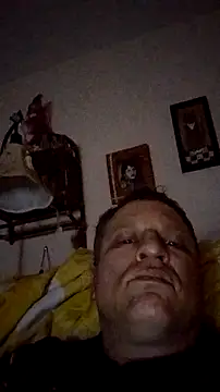 Snapshot of fukurbutt chatting on February 17, 2026, 1:08 pm fukurbutt online show from February 17, 2026, 1:08 pm