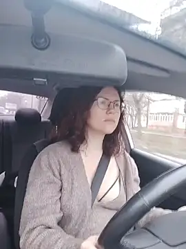 vaders daughter online show from December 17, 2025, 8:08 am