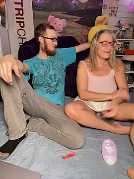 TrenaAnne online show from April 11, 2026, 7:28 pm