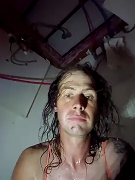 cdressupdiva online show from April 18, 2026, 10:28 am