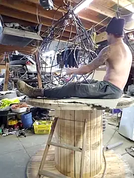 Snapshot of cdressupdiva chatting on March 5, 2025, 10:11 am cdressupdiva online show from March 5, 2025, 10:11 am