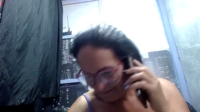 Snapshot of Nastylatinaxxx chatting on October 24, 2025, 11:42 am Nastylatinaxxx online show from October 24, 2025, 11:42 am