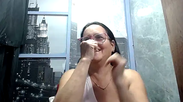 Snapshot of Nastylatinaxxx chatting on November 27, 2025, 12:11 am Nastylatinaxxx online show from November 27, 2025, 12:11 am