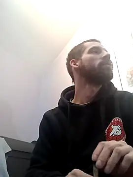 Snapshot of RuleMasterX chatting on November 21, 2025, 9:25 pm RuleMasterX online show from November 21, 2025, 9:25 pm