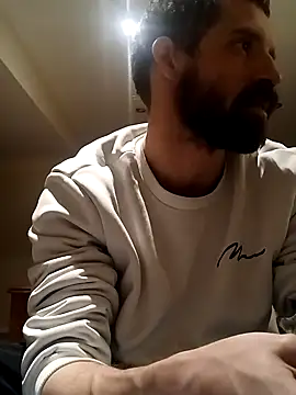 Snapshot of RuleMasterX chatting on December 3, 2025, 11:14 pm RuleMasterX online show from December 3, 2025, 11:14 pm