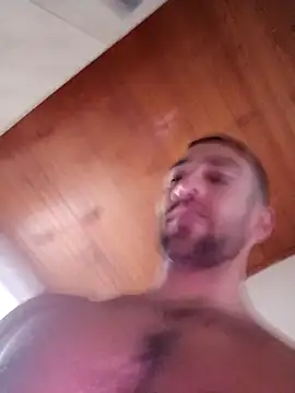 sebasxx97 online show from April 17, 2026, 11:57 am