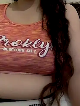 Snapshot of Zanoba-16 chatting on December 5, 2025, 7:29 am Zanoba-16 online show from December 5, 2025, 7:29 am