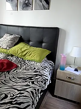 Snapshot of RachellGraham chatting on January 7, 2026, 2:11 pm RachellGraham online show from January 7, 2026, 2:11 pm