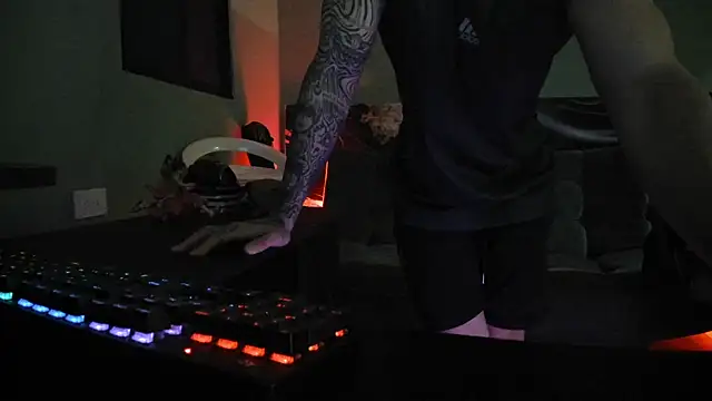 Sisoyalejo420 online show from February 1, 2026, 11:58 pm