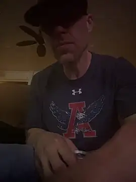 jeffyisabell online show from March 8, 2026, 10:29 am