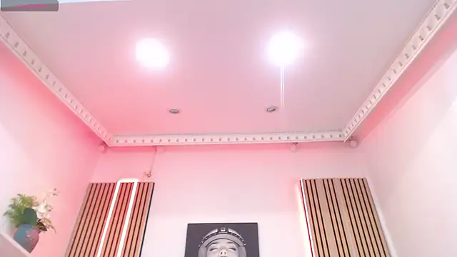 Snapshot of RileyLanna chatting on October 27, 2025, 4:13 am RileyLanna online show from October 27, 2025, 4:13 am