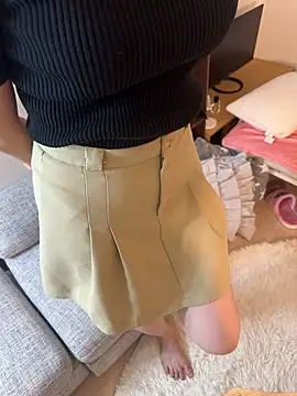 POCARI SWEAT online show from September 18, 2025, 10:29 am