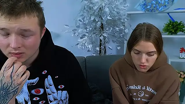 Snapshot of _Olli__Stiw_ chatting on November 11, 2025, 8:53 am Olli Stiw online show from November 11, 2025, 8:53 am