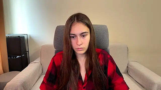 AliceKolltt online show from October 30, 2025, 9:40 am