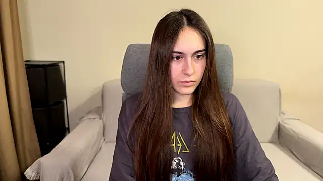 AliceKolltt online show from March 6, 2026, 8:26 pm