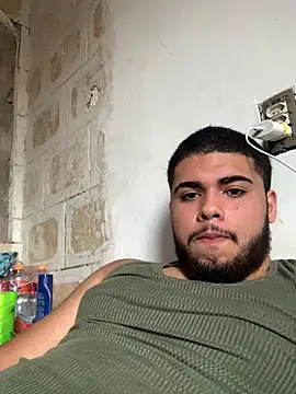 Snapshot of Casal_Safado_ chatting on March 13, 2025, 6:01 pm Casal Safado  online show from March 13, 2025, 6:01 pm