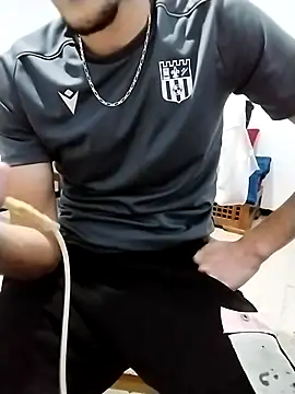 Zoro 23cm online show from November 22, 2025, 10:19 pm