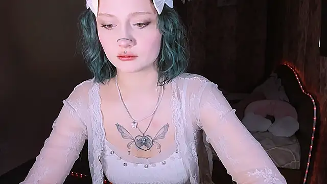 MariaMango online show from May 20, 2026, 8:39 pm