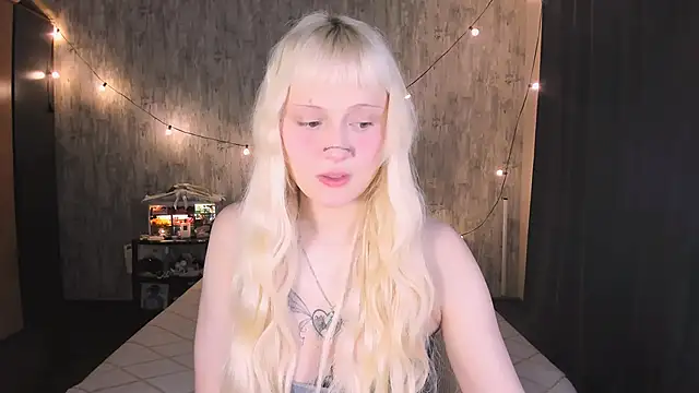 MariaMango online show from November 29, 2025, 2:34 am