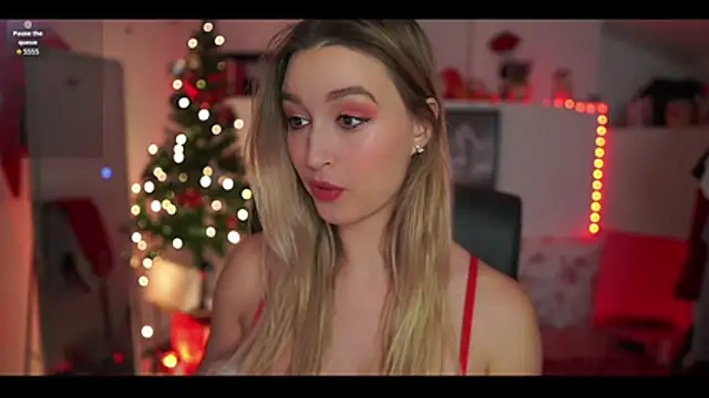 Snapshot of Alexis___Texas chatting on December 14, 2025, 7:19 pm Alexis Texas online show from December 14, 2025, 7:19 pm