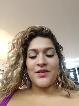 Snapshot of Sara_smiiith211 chatting on March 8, 2025, 1:50 am Sara smiiith211 online show from March 8, 2025, 1:50 am