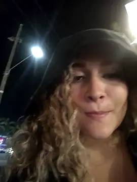 Snapshot of Sara_smiiith211 chatting on February 23, 2025, 4:24 pm Sara smiiith211 online show from February 23, 2025, 4:24 pm
