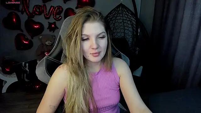 Snapshot of lily_williamss chatting on February 26, 2025, 3:57 am lily williamss online show from February 26, 2025, 3:57 am
