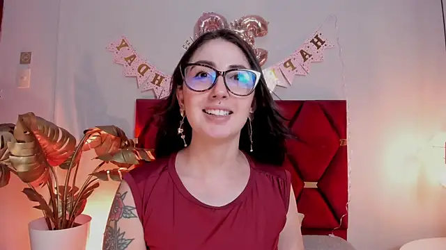 Emilywatsonn online show from May 22, 2026, 12:41 am