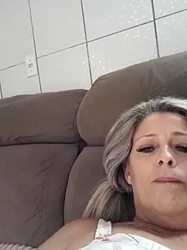 marcialoira online show from March 15, 2025, 5:15 pm