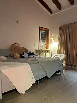 Snapshot of Amelia_Rouse chatting on February 23, 2026, 9:26 pm Amelia Rouse online show from February 23, 2026, 9:26 pm