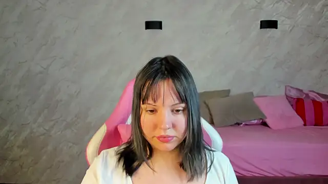 Snapshot of Stacy_Luv chatting on February 25, 2026, 9:20 am Stacy Luv online show from February 25, 2026, 9:20 am