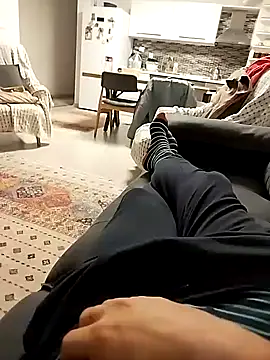 Snapshot of xozox chatting on January 1, 2025, 1:47 am xozox online show from January 1, 2025, 1:47 am