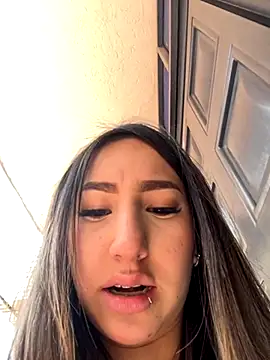  Emma Valka online show from December 3, 2025, 3:55 pm