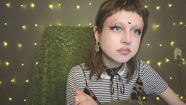 Snapshot of kortny_yo chatting on January 19, 2025, 3:08 am kortny yo online show from January 19, 2025, 3:08 am