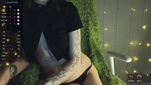 Snapshot of kortny_yo chatting on February 1, 2025, 11:37 pm kortny yo online show from February 1, 2025, 11:37 pm