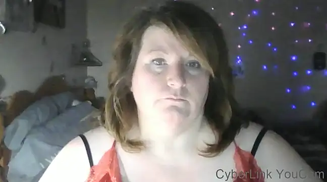 crescentm00n online show from January 1, 2025, 5:22 am