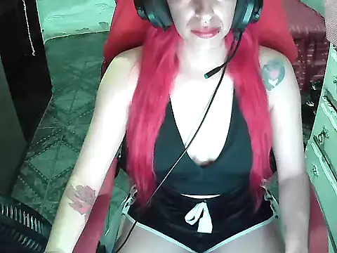 Snapshot of ManuEscarlate13 chatting on January 9, 2025, 6:48 am ManuEscarlate13 online show from January 9, 2025, 6:48 am