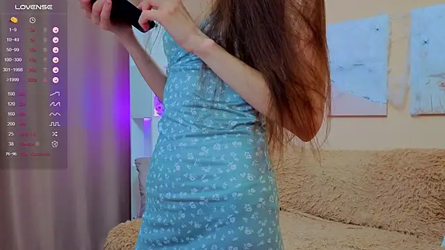 Snapshot of AstoriyaNight chatting on November 7, 2025, 4:17 am AstoriyaNight online show from November 7, 2025, 4:17 am