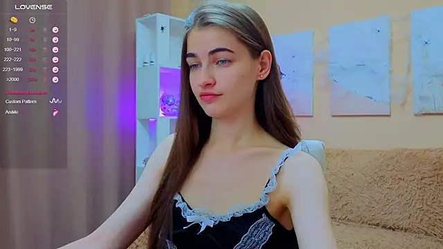 Snapshot of AstoriyaNight chatting on November 20, 2025, 10:05 am AstoriyaNight online show from November 20, 2025, 10:05 am