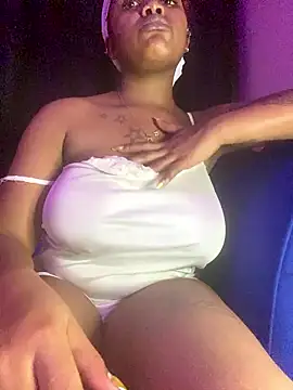 Cherrytowild online show from January 17, 2026, 12:48 am