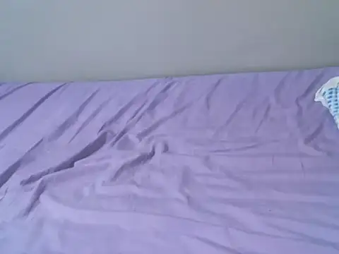 femaqueen online show from October 28, 2025, 8:08 pm