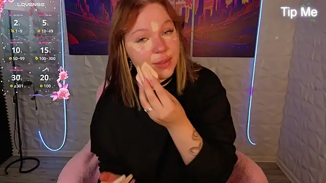Snapshot of Naomi_B1ack chatting on July 12, 2026, 1:06 am Naomi B1ack online show from July 12, 2026, 1:06 am