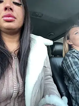 Snapshot of RuslanaXX chatting on November 18, 2025, 2:49 am RuslanaXX online show from November 18, 2025, 2:49 am