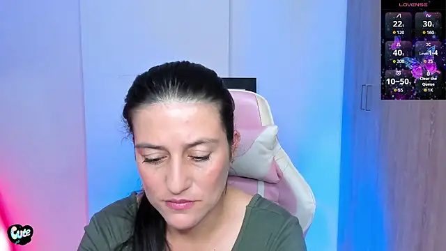 Saskyaa online show from November 26, 2025, 2:22 am