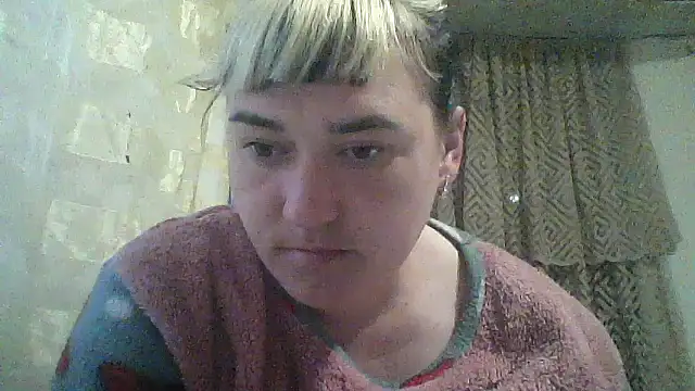 HollyLaBerry online show from May 13, 2026, 5:58 am