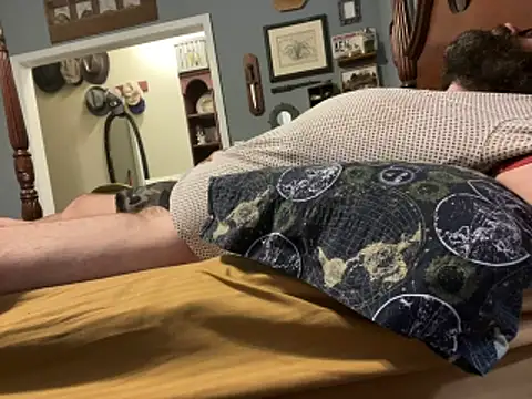 Onesieboy4daddys online show from April 19, 2026, 8:26 am