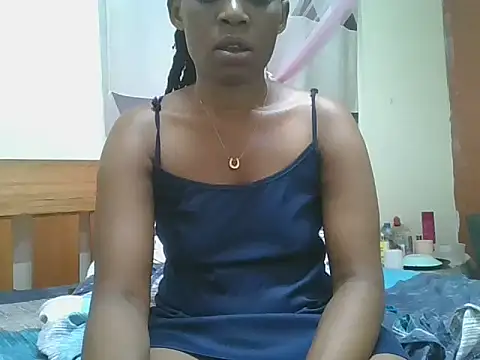 Snapshot of Sweetchoco5 chatting on October 17, 2025, 6:21 pm Sweetchoco5 online show from October 17, 2025, 6:21 pm