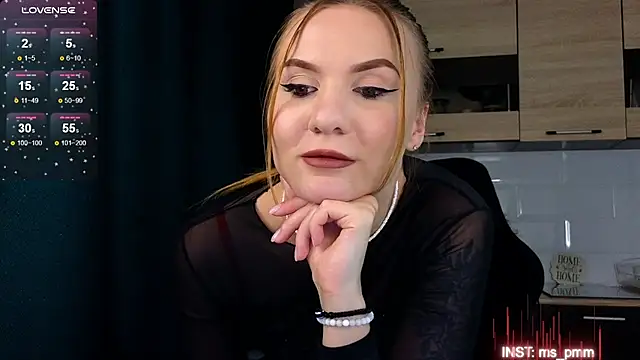 Snapshot of Maria_Shy chatting on February 26, 2025, 11:32 am Maria Shy online show from February 26, 2025, 11:32 am