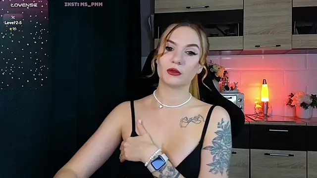 Snapshot of Maria_Shy chatting on March 16, 2025, 2:43 am Maria Shy online show from March 16, 2025, 2:43 am