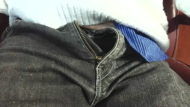 smoothandtiny online show from March 30, 2026, 5:14 pm